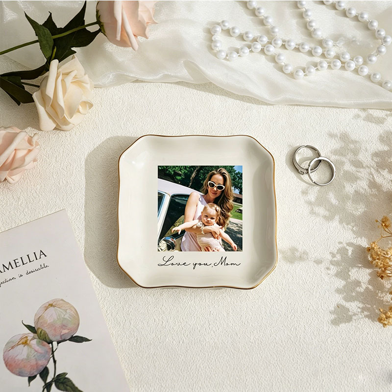 パーソナライズされた親友写真入り小物入れ皿 カスタム皿 ブラ - Ceramic Trinket Dish のレビューと価格