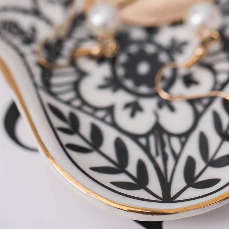 小さなひまわりの形をしたセラミックプレート,装飾ジュエリー, - Ceramic Trinket Dish のレビューと価格